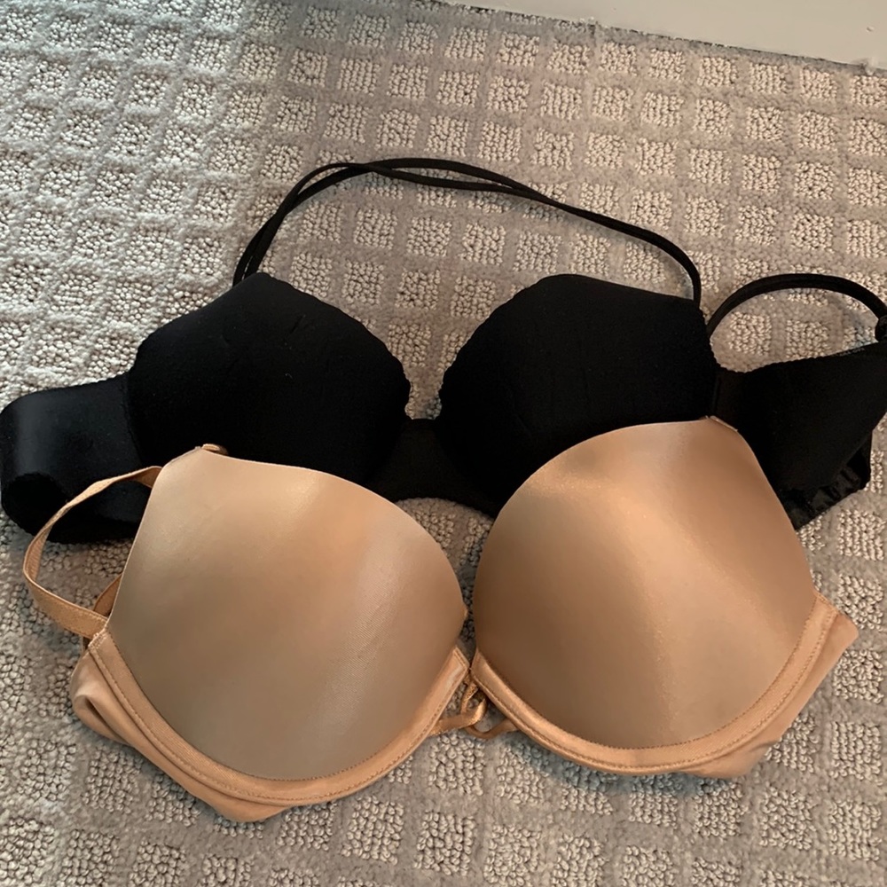 Victoria’s Secret, nude and black bundle, 34A